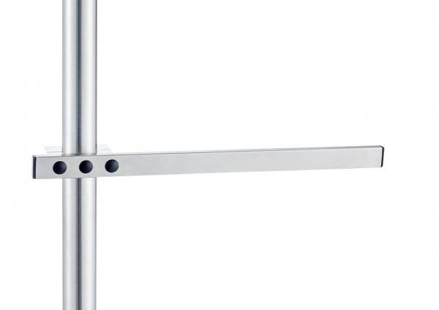 one-sided rail, simple, for single pole