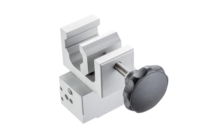 clamp for infusion pump, swiveling